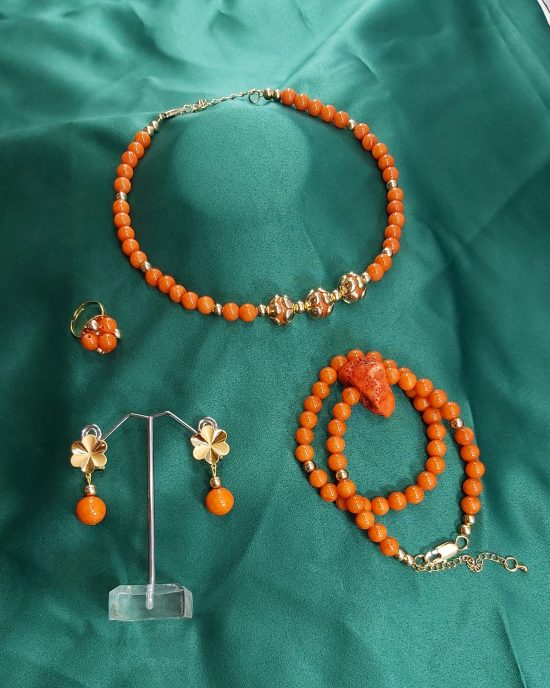 Single strand angel skin coral choker jewellery set